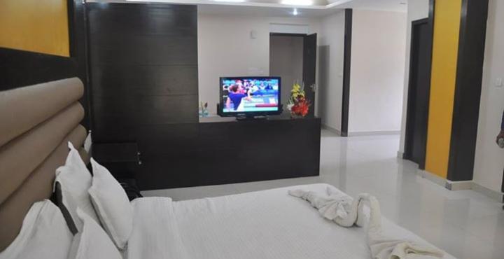 Ganga Beach Resort Rishīkesh Eksteriør bilde