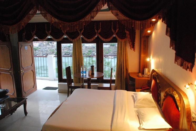 Ganga Beach Resort Rishīkesh Eksteriør bilde