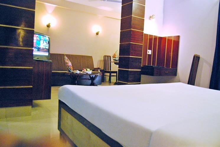 Ganga Beach Resort Rishīkesh Eksteriør bilde